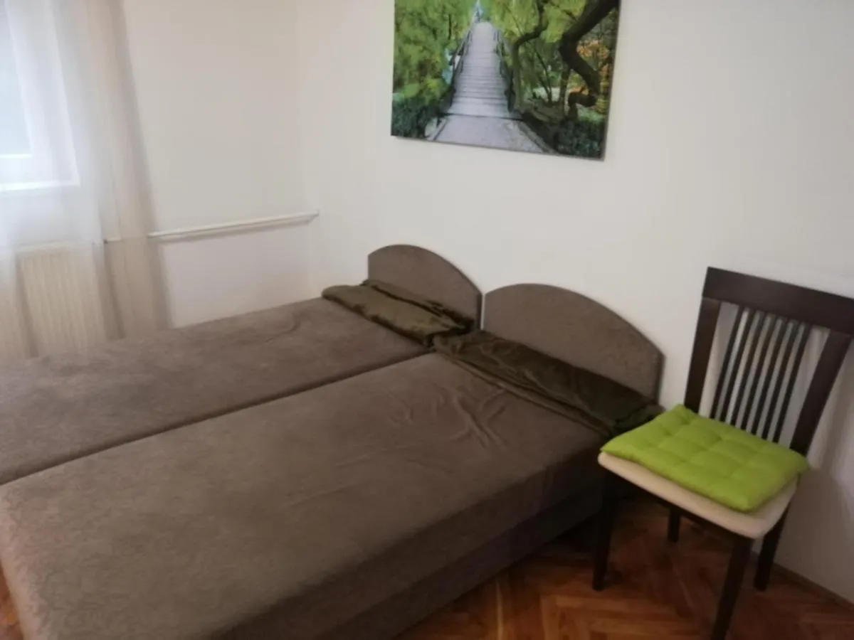 Oeroekzoeld Apartman Szeged Apartment